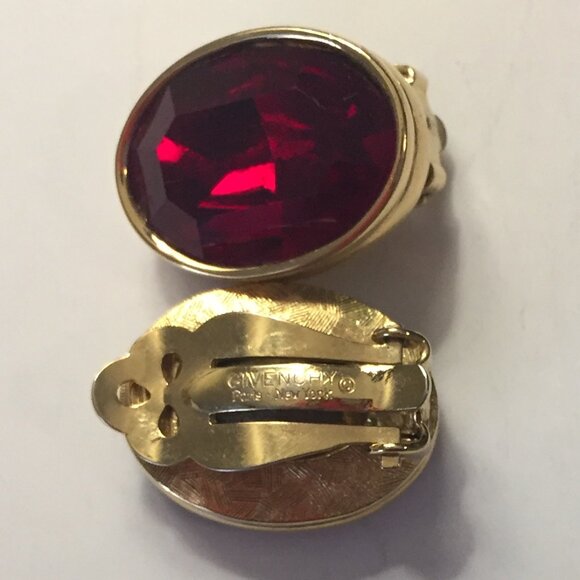 Vtg Givenchy Paris New York Faceted Oval Clip On Earrings - Picture 2 of 2